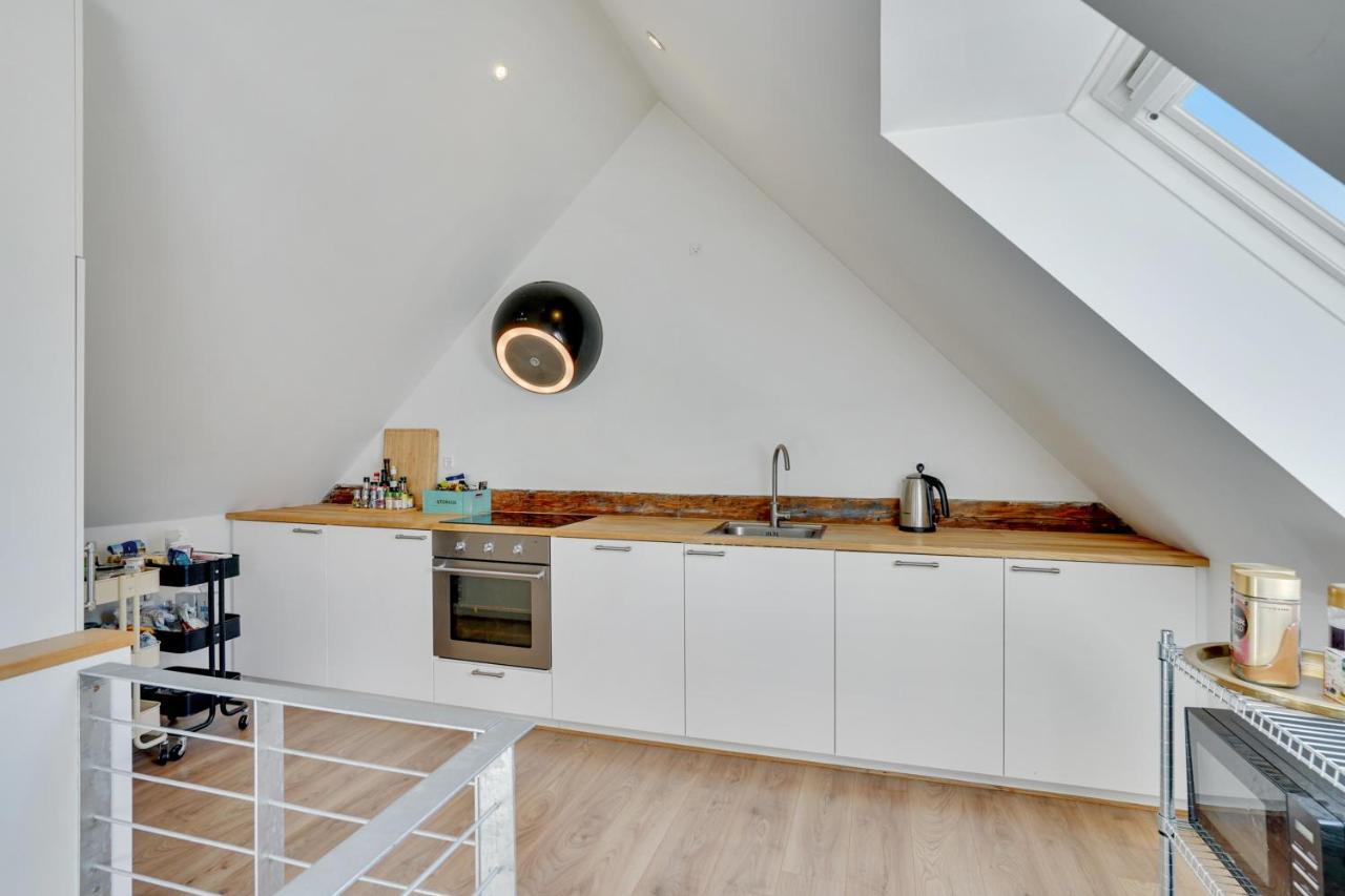 Bath Tub Penthouse In The City Aalborg Dış mekan fotoğraf