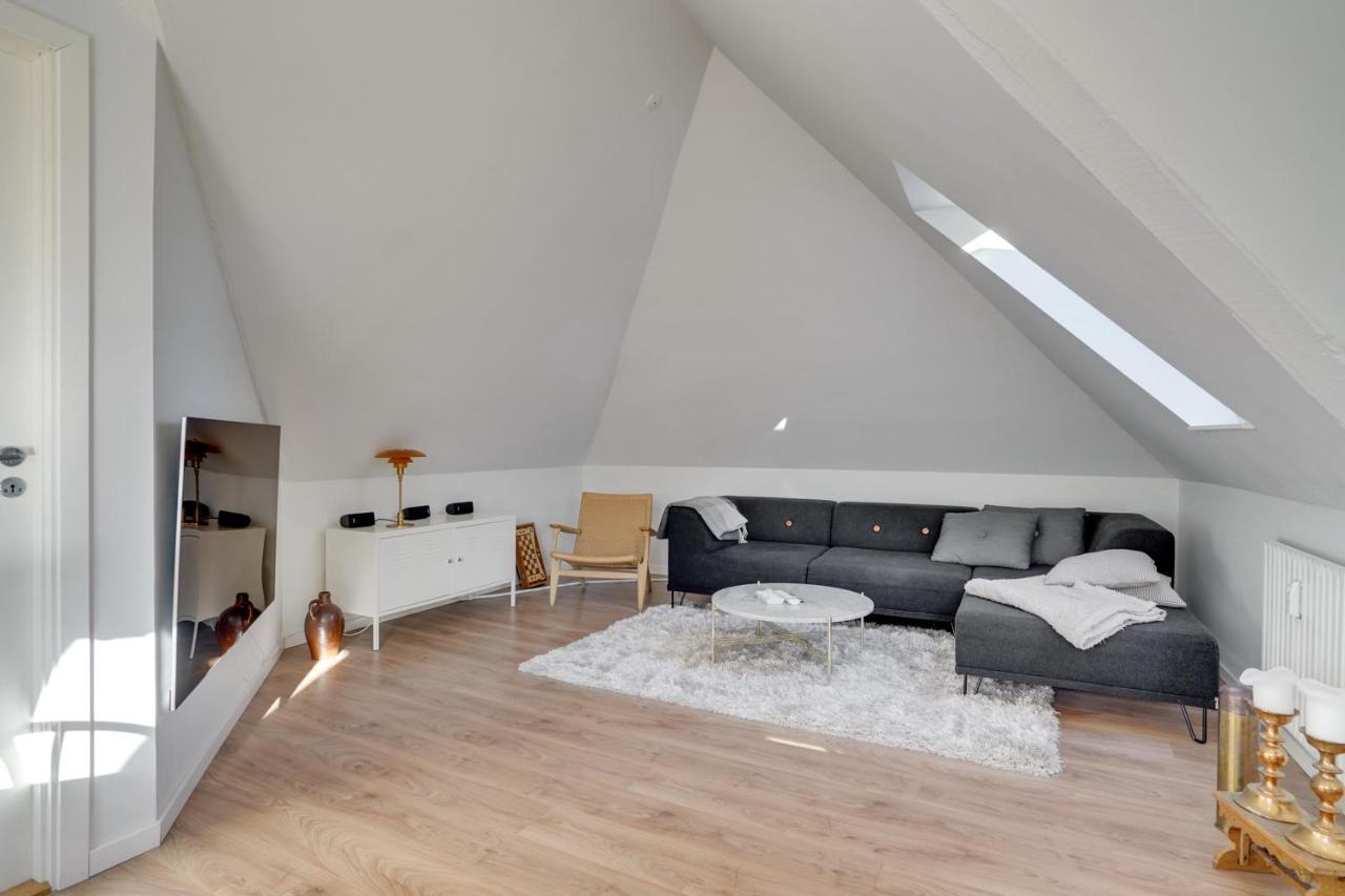 Bath Tub Penthouse In The City Aalborg Dış mekan fotoğraf