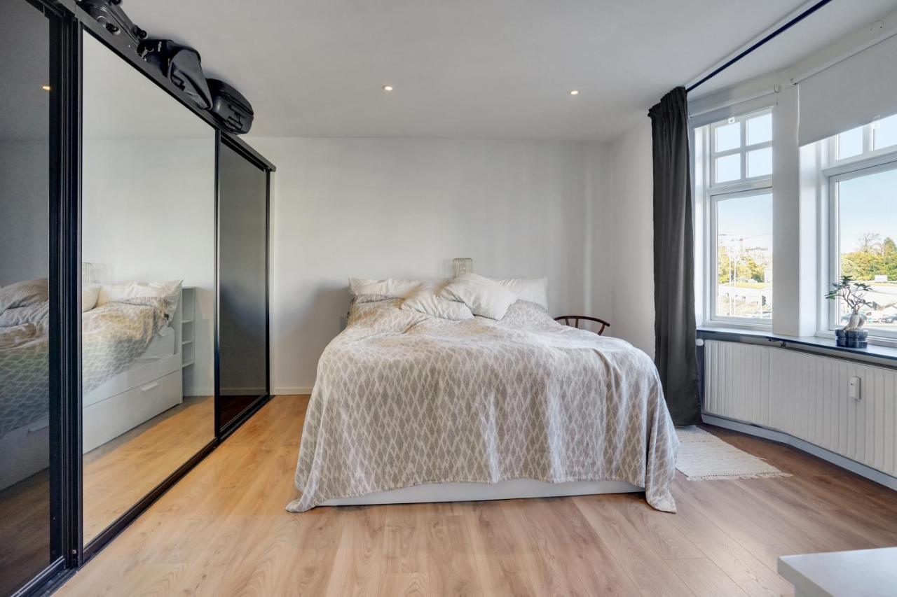 Bath Tub Penthouse In The City Aalborg Dış mekan fotoğraf